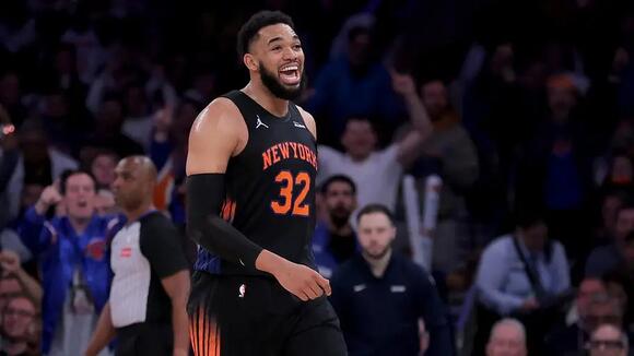 Clippers must execute their plan of offering Karl-Anthony Towns the top dollar