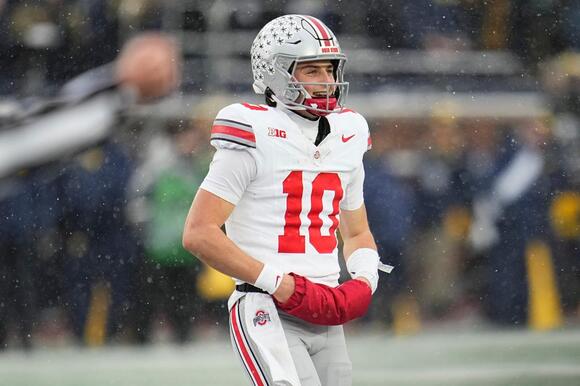 Predicting the college football 2026 preseason AP Top 25 rankings ...