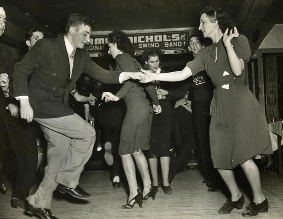 Discover What the World Looked Like in 1938 Through These 35 Nostalgic ...