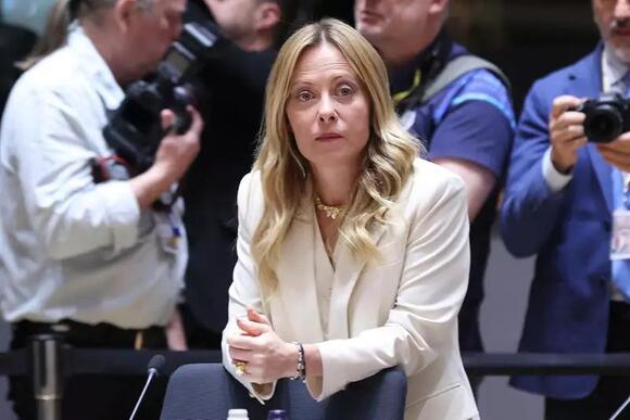 Italy's Meloni mulls curfew, set to ‘respond decisively’ to Milan riot