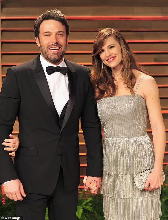 Jennifer Garner shares photo from the past as rumors swirl of ...