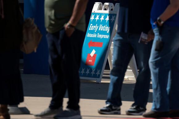 Early vote shows Democratic enthusiasm high in some key states, but only one piece of puzzle: ABC News analysis