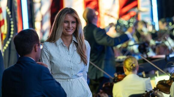 Russia and Ukraine agree to stop all military action in the town of Oleshky after a surprise intervention by Melania Trump