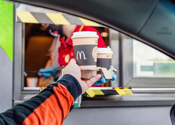 A McDonald's Worker Warns Why Customers Should Skip McCafé Drinks From ...