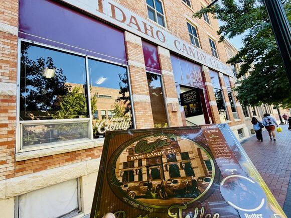 🍫🍬 Idaho’s favorite Halloween candy for 2026 has been revealed… and it ...