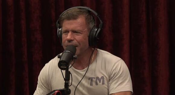 “That F***ing Car Salesman”: Yellowstone Creator, Taylor Sheridan ...