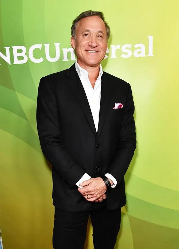 Terry Dubrow’s Health: His Mini Stroke & How He’s Doing Now