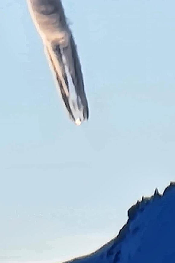 https://img.particlenews.com/image.php?url=4DPj0E_0f4ejfMF00