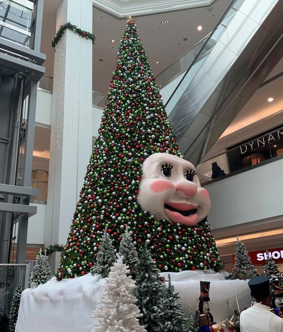 Is This The Creepiest Christmas Tree Of 2021? - Newsbreak