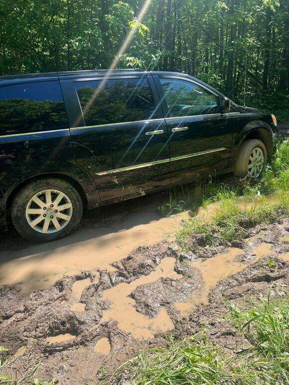 Woman missing for 3 days rescued after being found trapped in mud ...