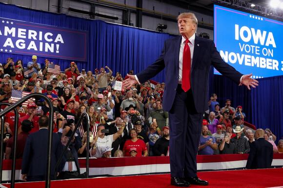 Donald Trump's Midwest Approval Rating Is a Warning Sign for GOP