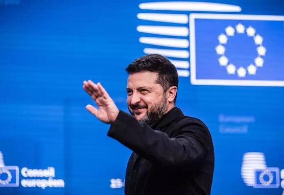 Zelensky thanks US for Starlink, presses for missile deliveries