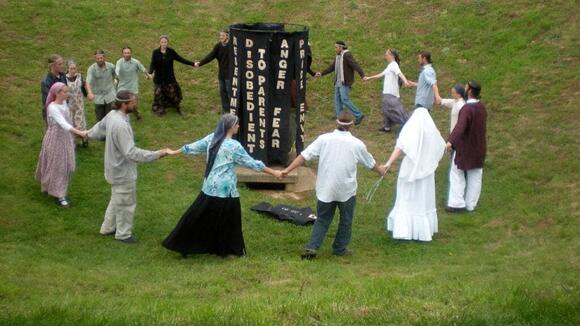 Modern-Day Cults: The Hidden Threat Still Flourishing Today - NewsBreak