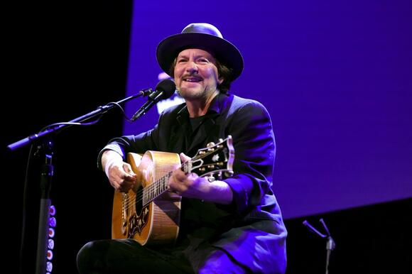 What is Epidermolysis Bullosa? Eddie Vedder’s new Netflix documentary ...