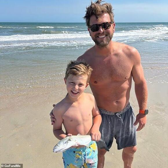 Former pro baseball player's heroic final act before he drowned in freak rip  tide - NewsBreak
