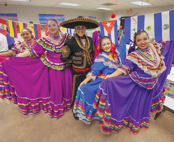 Mexican dancers perform before ProMusica Arizona's Misa Azteca concerts ...