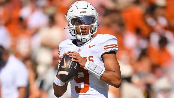 Reports make it look like Texas is flying toward benching Arch Manning for KJ Lacey