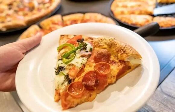 Specialty pizzas and ‘country’s best chicken’ coming to east Idaho ...