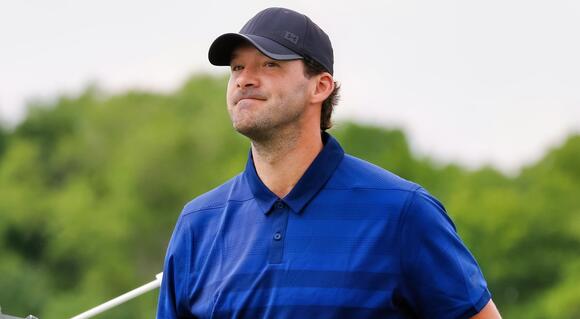 Former NFL Player Has A Theory On Why Tony Romo Is Suddenly Struggling In the Broadcast Booth, And It Sounds Like He Cracked The Code - NewsBreak