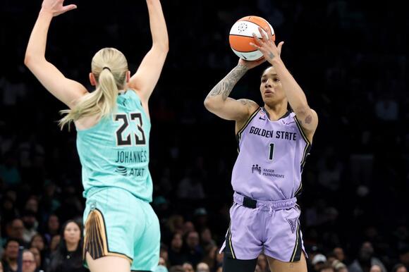 WNBA Fans React as Gabby Williams Accidentally Trips Marine Johannes in ...
