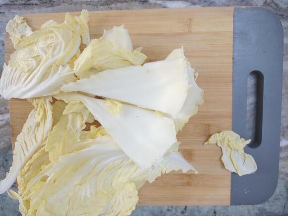 Things to Know Before You Put Cabbage in Your Grocery Cart - NewsBreak