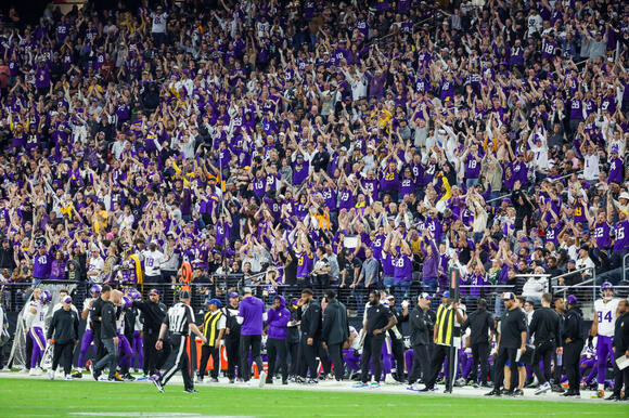 Minnesota Vikings Fans Are Raging As They Threaten To Cancel Their ...