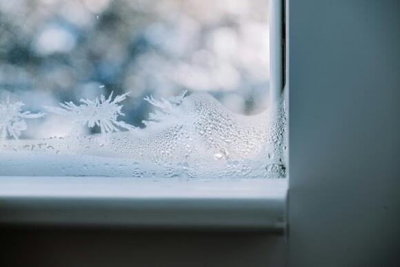 Experts Say Opening Windows in Winter May Stop Moisture Damage - NewsBreak