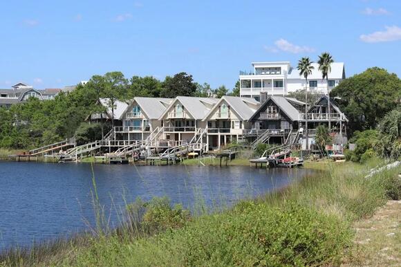 17 Wildlife Excursions American Park Lodges Include for Guests Over 62 ...