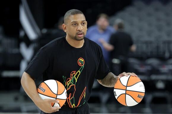 Tyler Marsh already knows secret to Angel Reese success after landing  Chicago Sky job - NewsBreak
