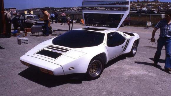 In 1999, A Forgotten American Automaker Built One Last Supercar To Save ...