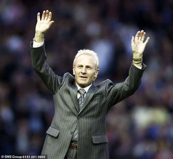 Rangers confirm the death of legendary winger Davie Wilson at the age ...