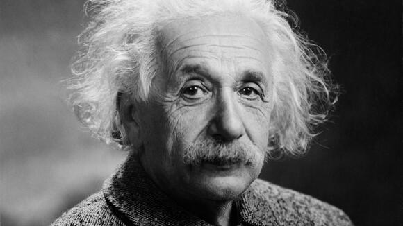 20 Smartest People in History-and How They Changed the World - NewsBreak