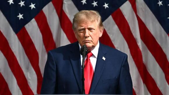 Donald Trump Compares Irish Reporter to Sinéad O’Connor After Dodging ...
