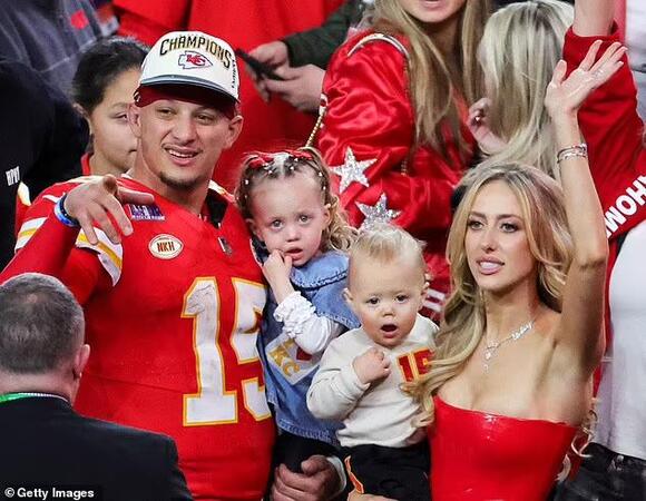 Patrick and Brittany Mahomes announce the birth of their third child... and reveal  baby's name - NewsBreak