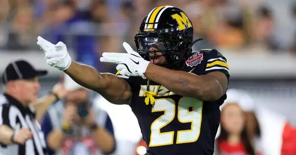 Missouri RB Ahmad Hardy shot in left leg, undergoes successful surgery ...