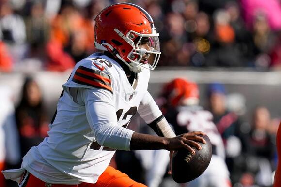 Browns Rookie Sends Strong Message for Shedeur Sanders Amid Cleveland's QB  Questions - NewsBreak