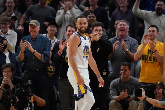 Stephen Curry and Wife Ayesha Make Appearance at Daughter’s Volleyball ...