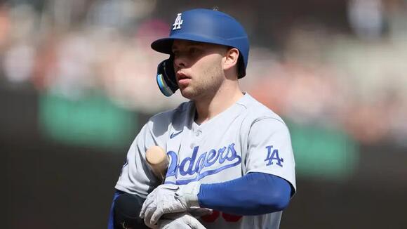 Dalton Rushing surgery bomb delays possibility of a Dodgers trade but doesn't erase it