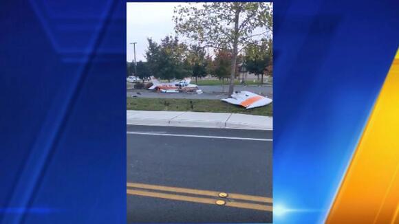Small Plane Crash Lands In Pierce County Parking Lot News Break