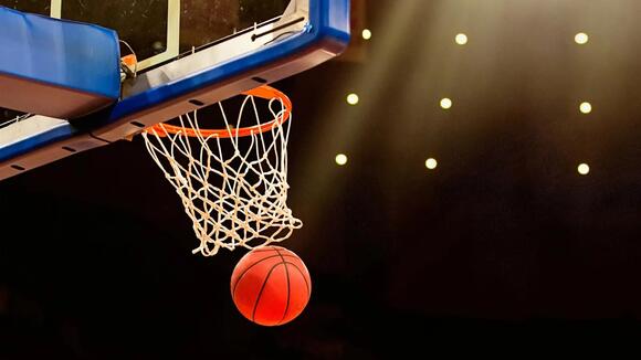 Angel Reese makes WNBA history, then one comment gets fans talking ...