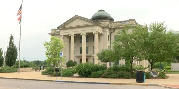 Court records: Men wanted for murder in Dove Drive shooting in custody ...