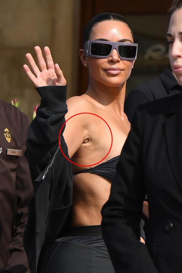 Kim Kardashian fans 'terrified' over her bizarre 'pitgina' as she waves in  new photo from Venice trip - NewsBreak