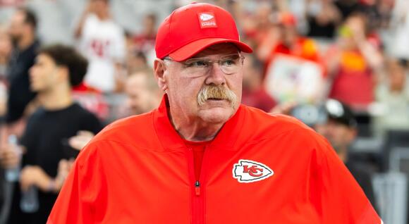 Kansas City Chiefs Sign Former First-Round Running Back With Two Super ...