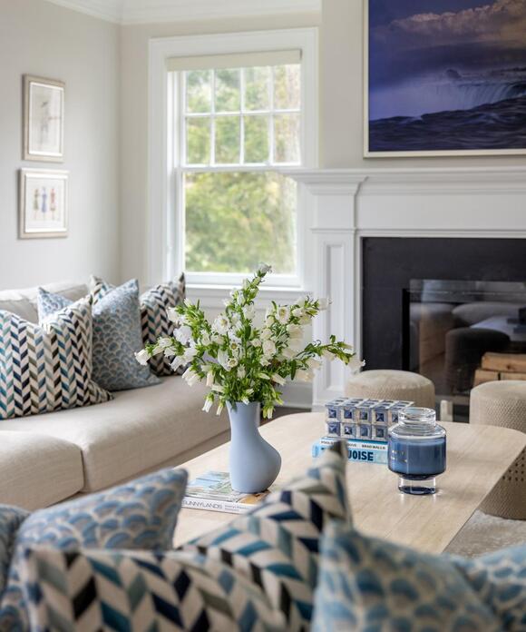 Should a Coffee Table Be Lower Than the Sofa? Interior Designers Advise