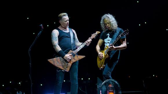 Is Kid Rock Bad Karma?: James Hetfield's Latest Act of Metal Defiance ...