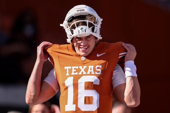 Ex-NFL QB Urges Arch Manning to Distance Himself From TX HC Steve Sarkisian