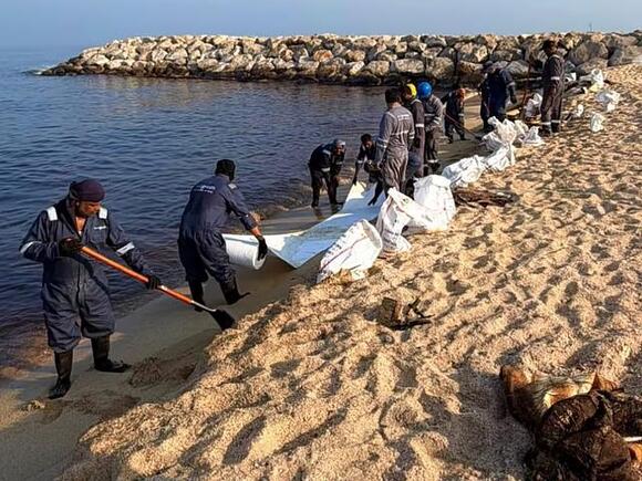 Beaches forced to shut after attack on tanker near Strait of Hormuz sparks massive oil spill off UAE holiday resort