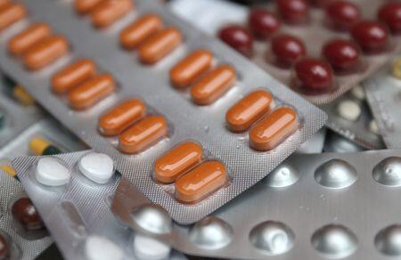 US asks smaller drugmakers to discuss lowering prices for Medicaid ...