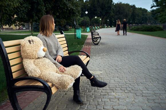 Woman Stayed After the Embarrassment but Says She Still Can't Forget ...