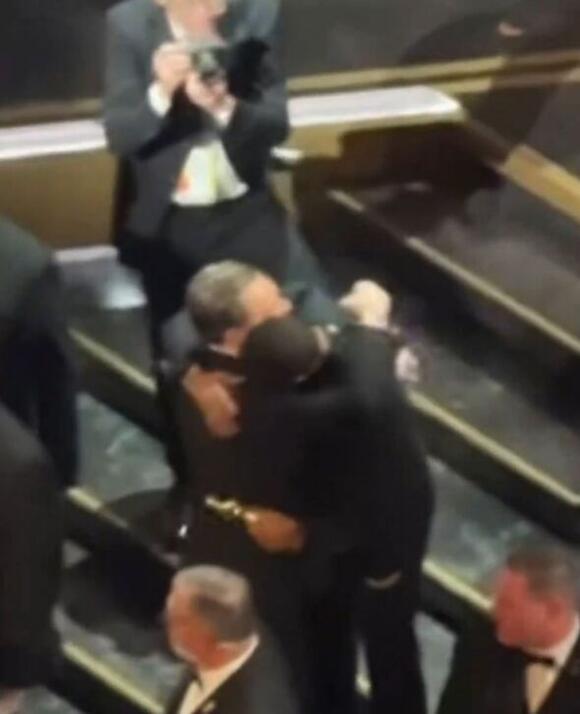 Leonardo DiCaprio and Michael B Jordan share emotional moment after ...